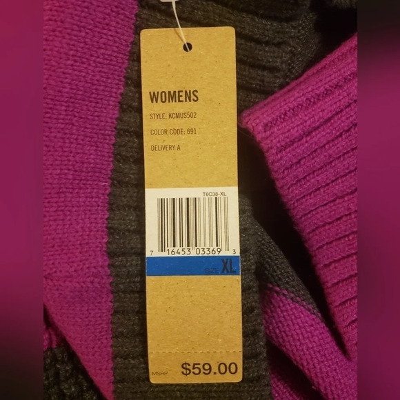 Women's DKNY Sweater - Picture 5 of 5